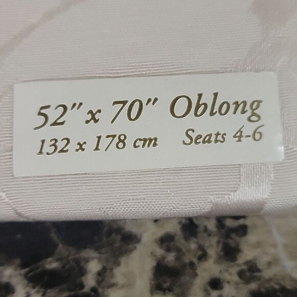 Waterford Linens Barrons Ct Rnd Tablecloth 52x70 NWT - Picture 2 of 5